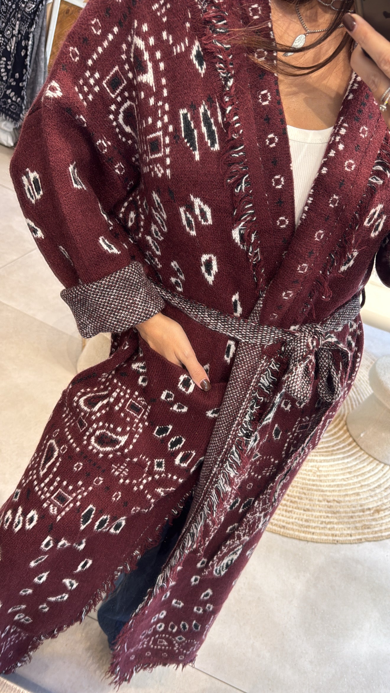 BURGUNDY BANDANA PRINT KNITTED LONG CARDIGAN