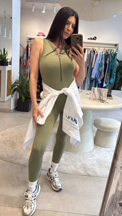 OLIVE ZIP-UP RIBBED JUMPSUIT