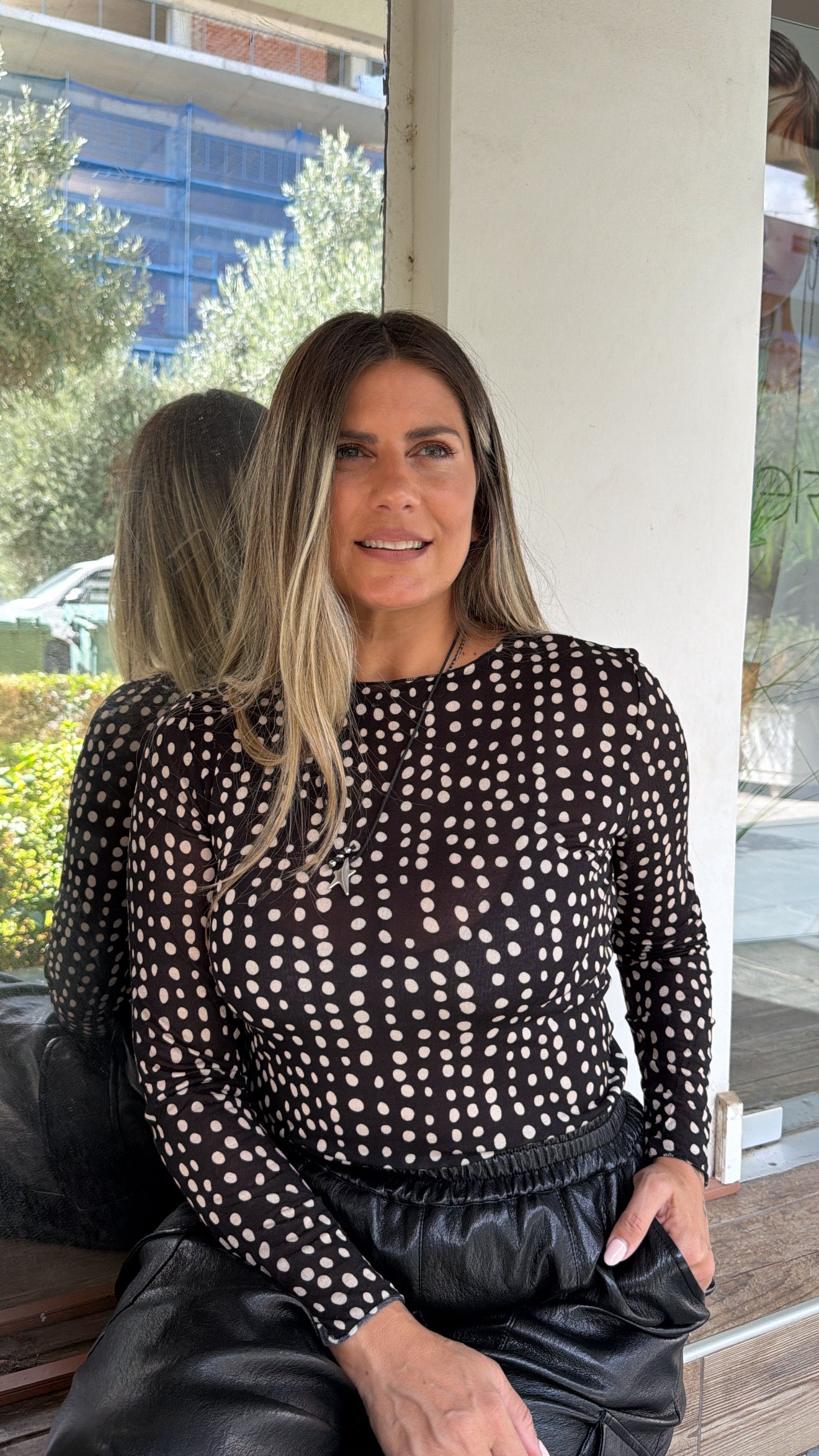 SOFT POLKA DOT BLACK TOP