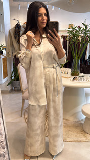 BEIGE MARBLED PRINT SET