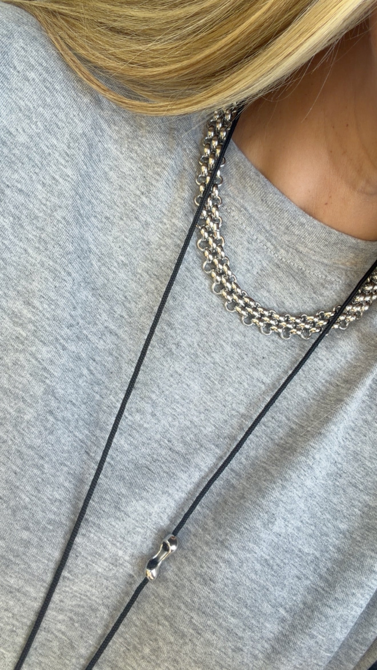 SILVER SCULPTED CORD NECKLACE