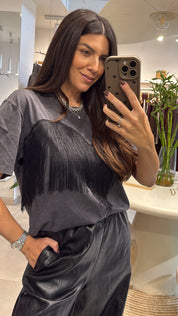 CHARCOAL FRINGE WASHED T-SHIRT